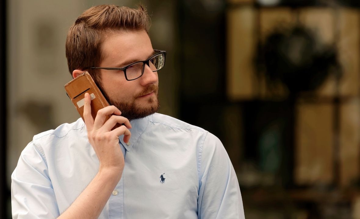 Understanding the Benefits of Using Call Waiting on Smartphones